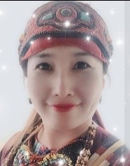 董事-汝苡‧菈菈